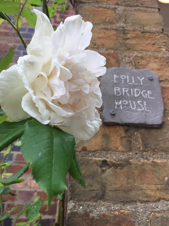 Folly Bridge House