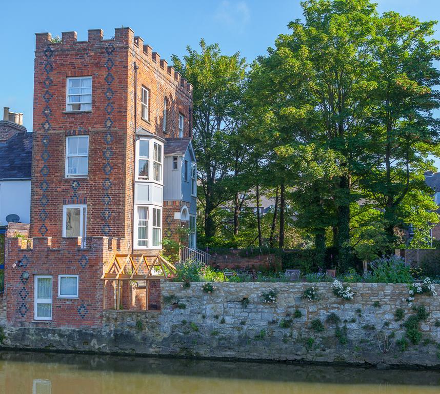 Apartment Folly Bridge House *